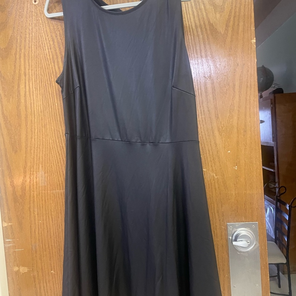 Forever 21 Black Midi Dress